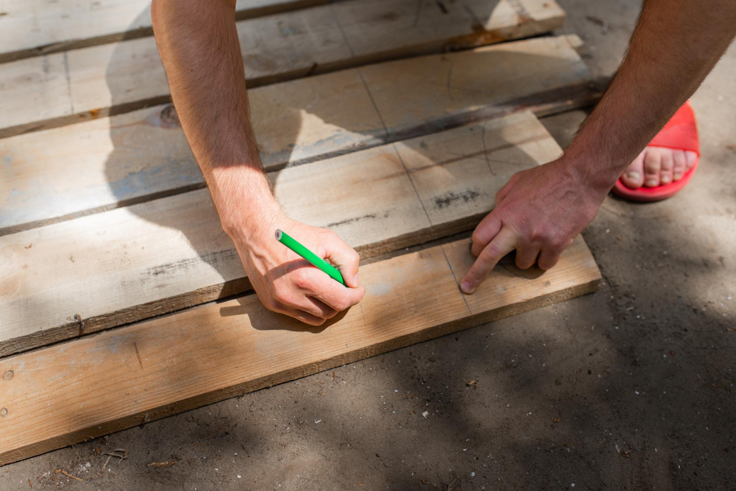 Układanie podłogi w sypialni